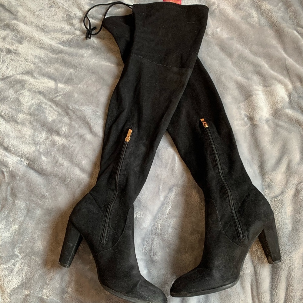 Black thigh high Boots